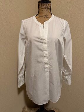 Old Navy White Long Sleeve Tunic Top